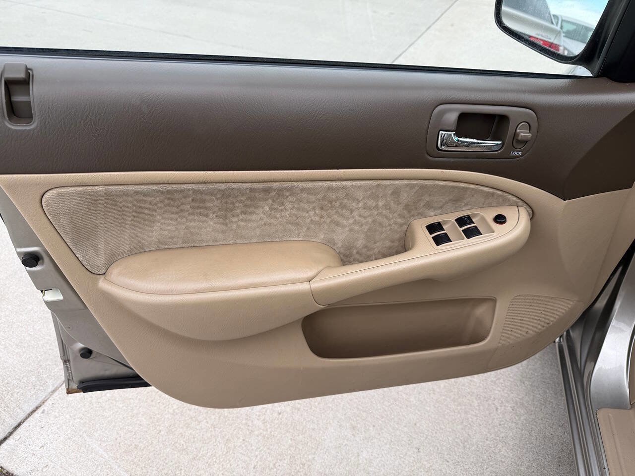 Used 2004 Honda Civic LX image 13