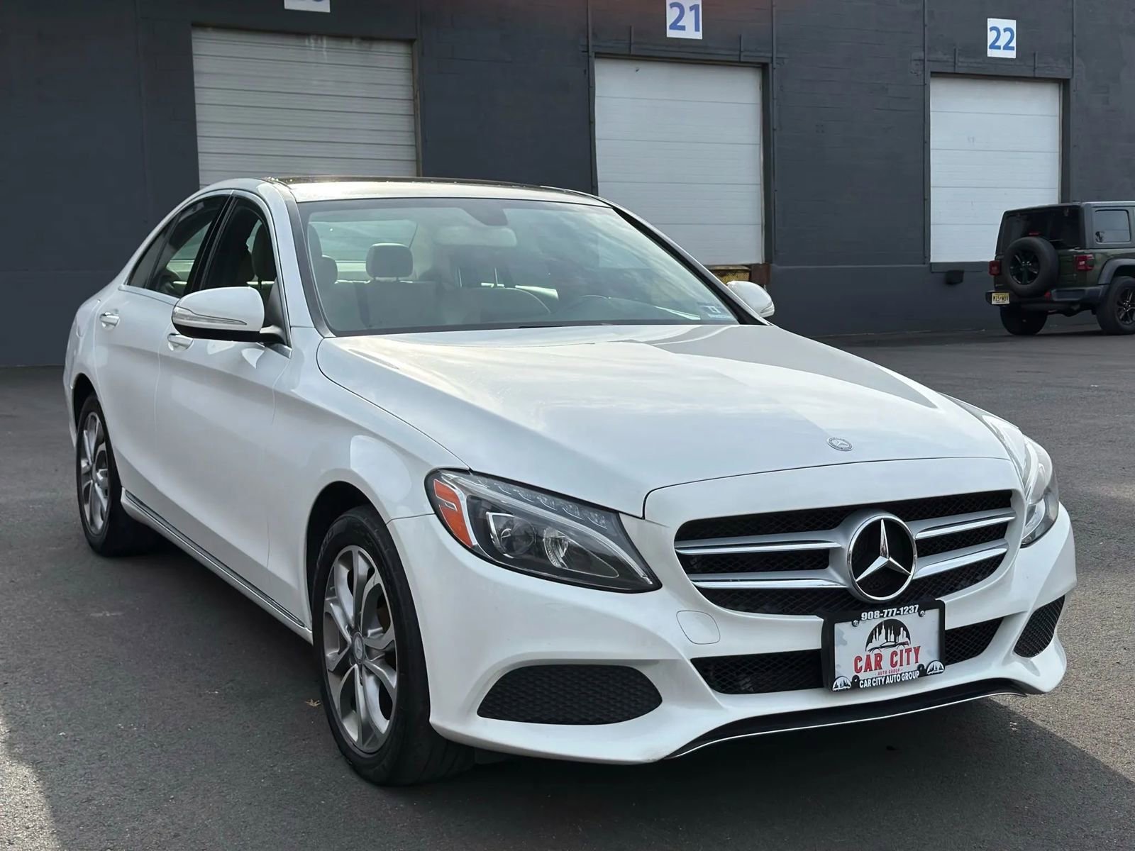 Used 2015 Mercedes-Benz C 300 4MATIC Sedan image 3