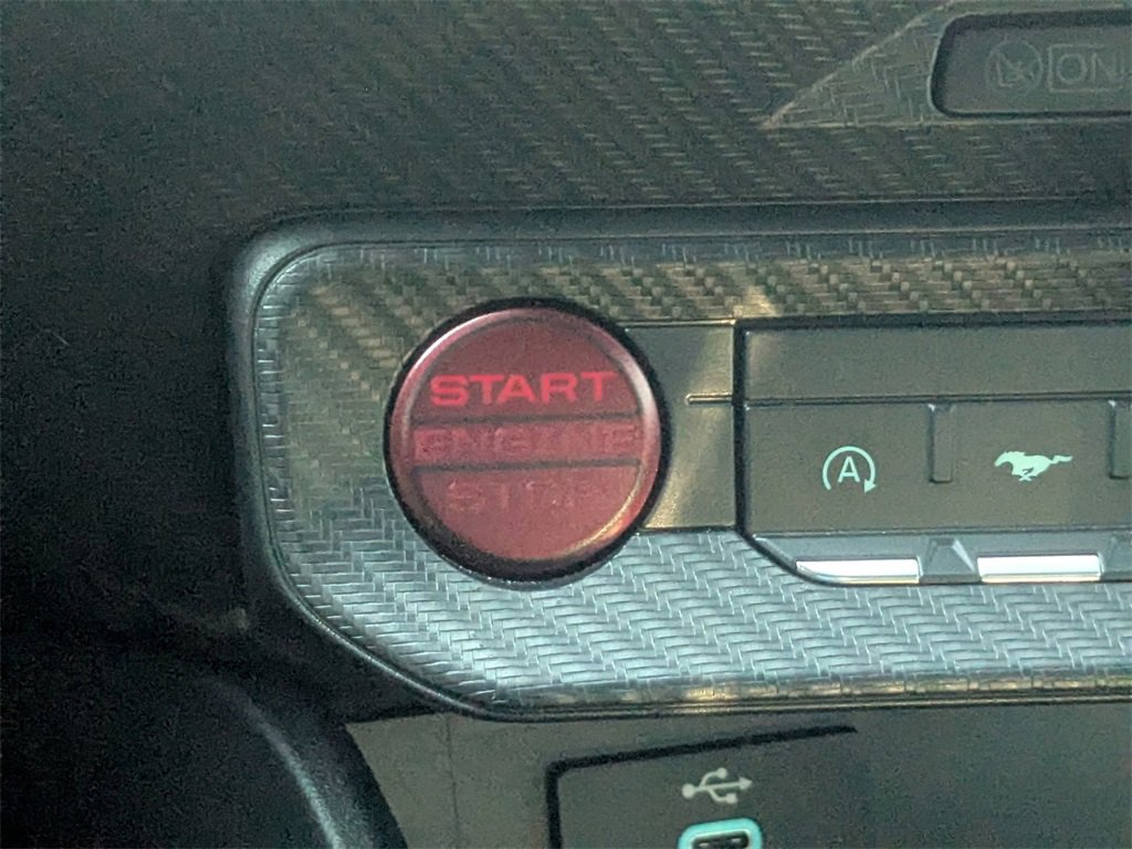 Used 2025 Ford Mustang GT Premium image 21