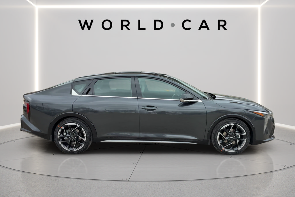 New 2026 Kia K4 GT-Line w/ GT-Line Premium Package FWD image 2