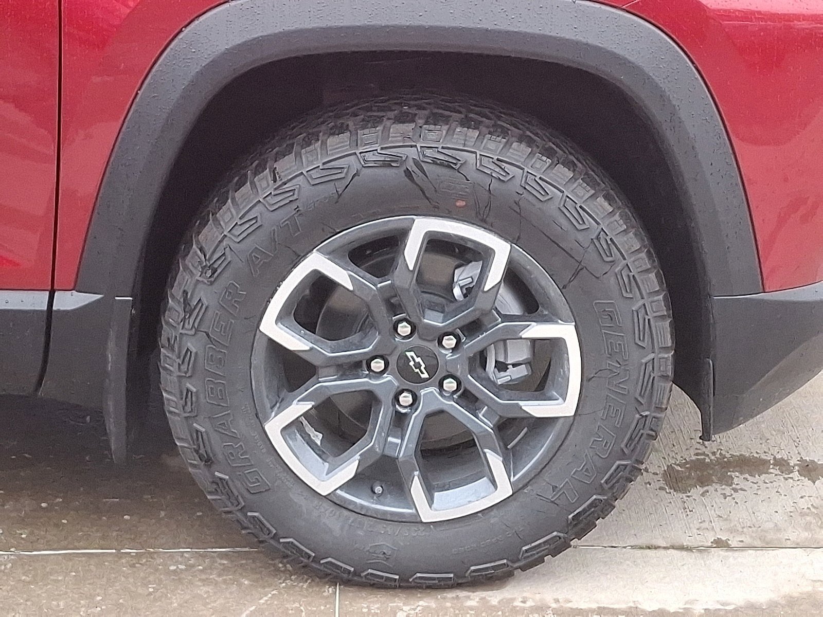 New 2026 Chevrolet Equinox ACTIV w/ Convenience Package III image 8