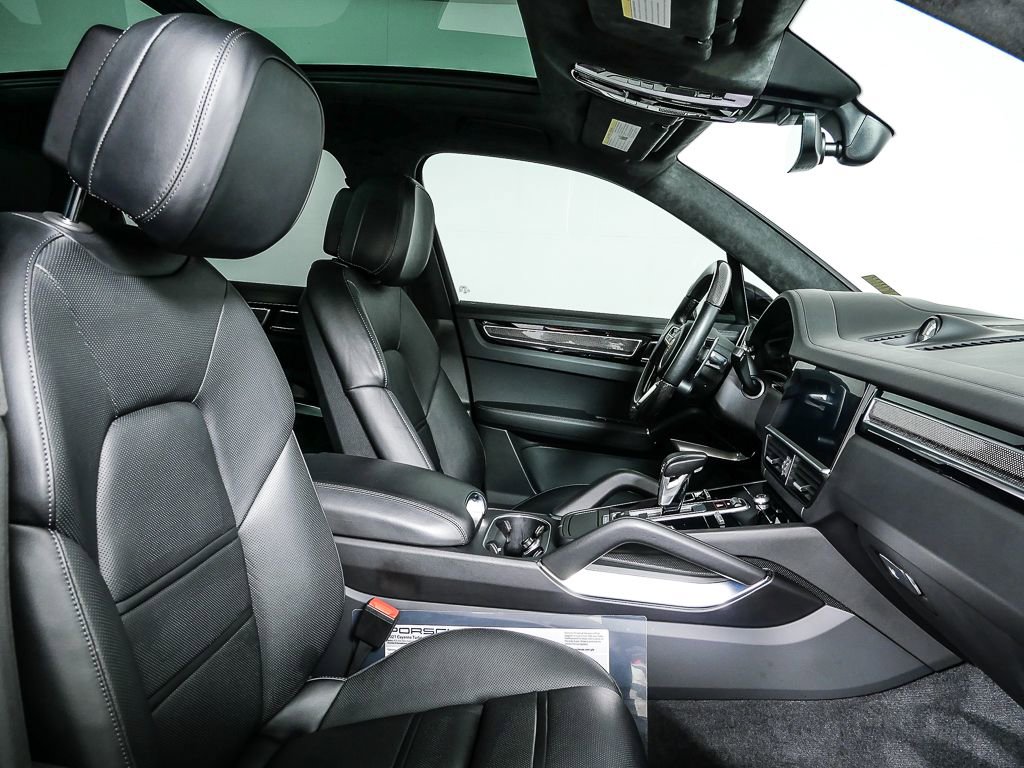 Certified 2021 Porsche Cayenne Turbo image 25