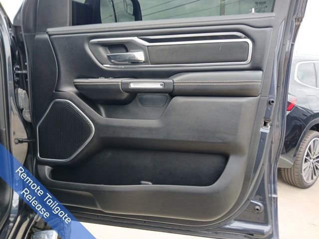 Used 2021 RAM 1500 Laramie w/ Sport Appearance Package image 15