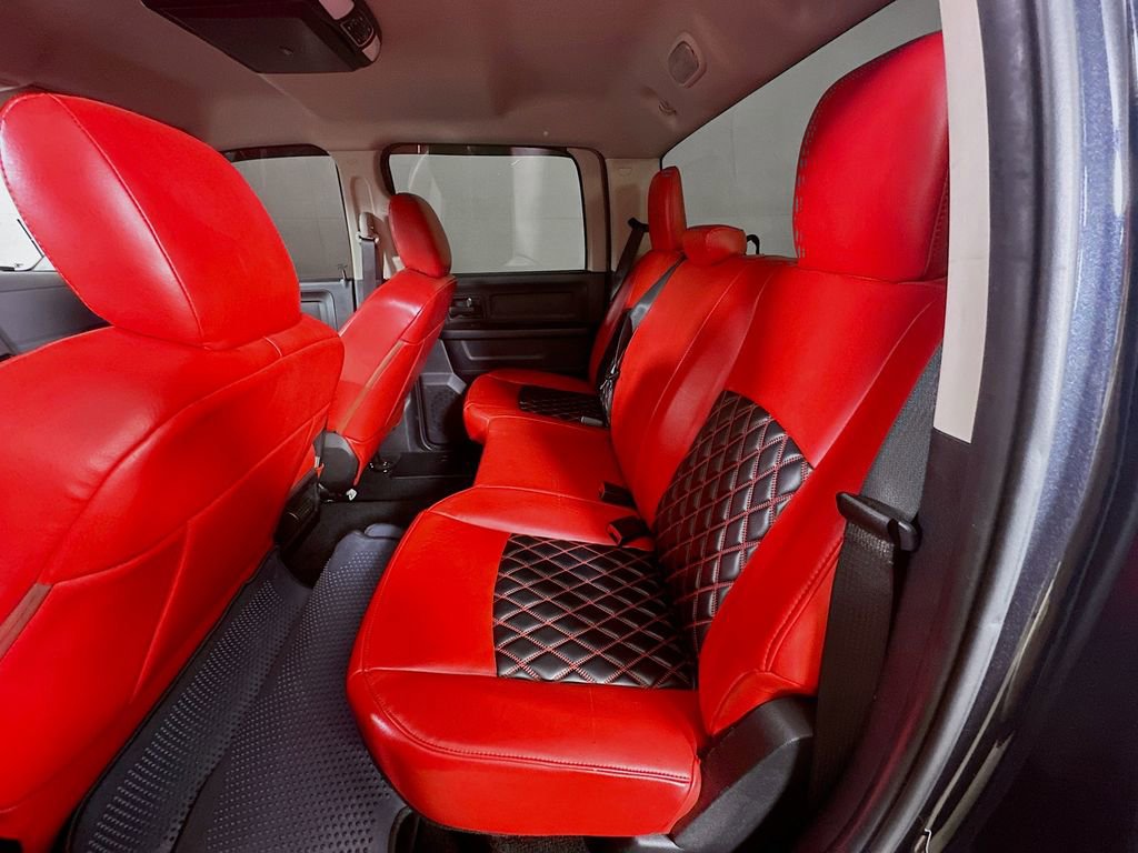 Used 2016 RAM 1500 Express RWD image 14