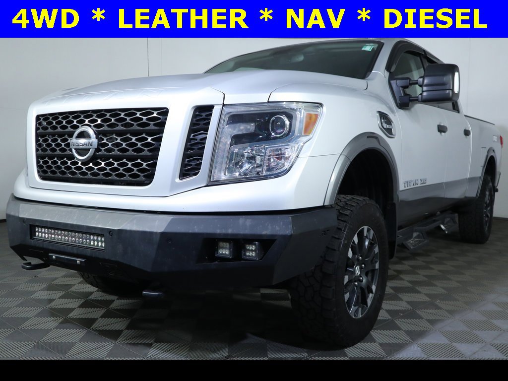 Used 2019 Nissan Titan PRO-4X w/ Pro-4x Convenience Package