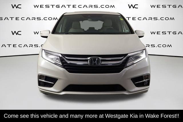 Used 2018 Honda Odyssey Elite image 2
