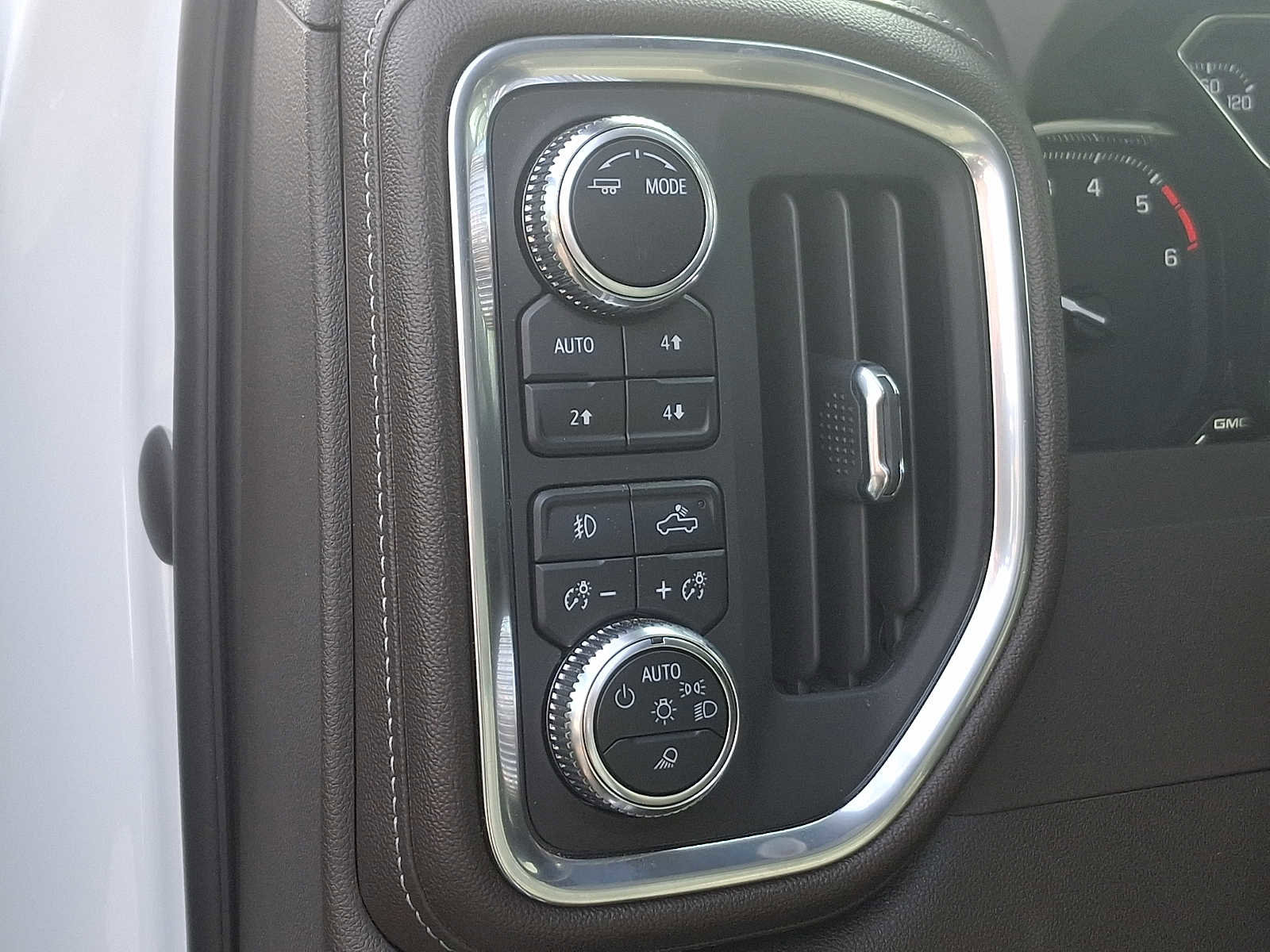 Certified 2022 GMC Sierra 1500 SLT w/ SLT Premium Plus Package image 30