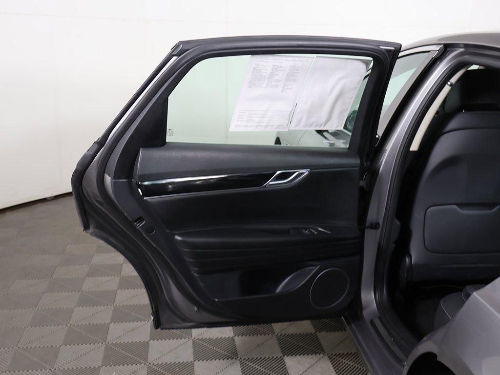 Used 2023 Genesis G80 2.5T image 20