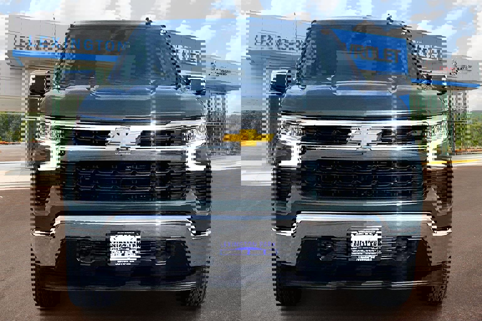 Used 2025 Chevrolet Silverado 1500 LT w/ Leather Package image 3