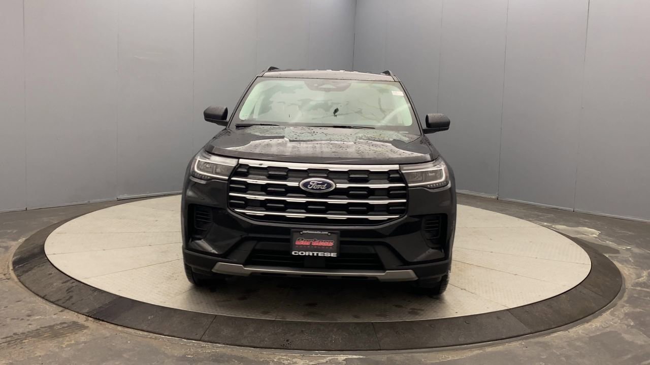 New 2026 Ford Explorer Active AWD/4WD image 8