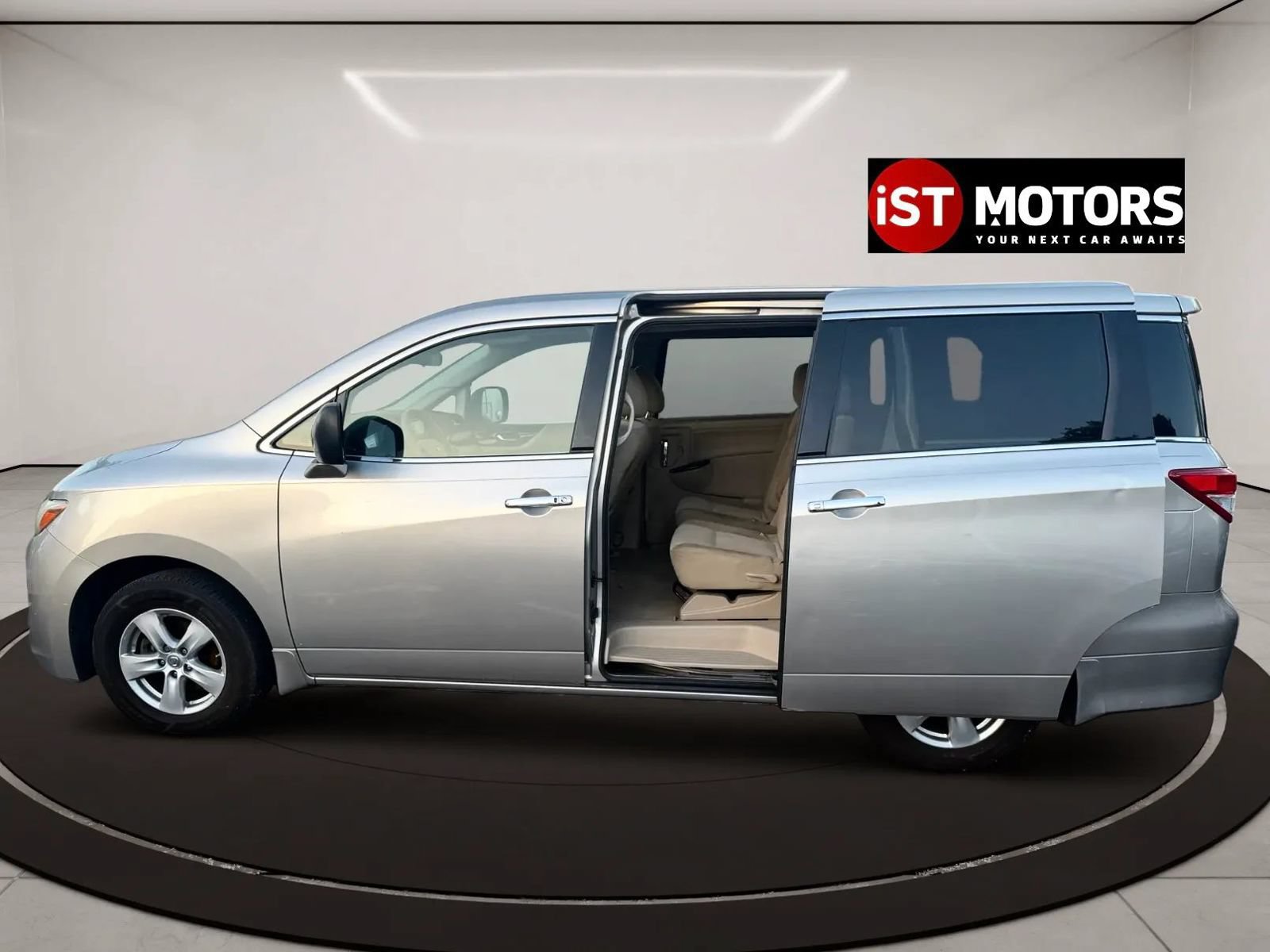 Used 2012 Nissan Quest SV FWD image 4