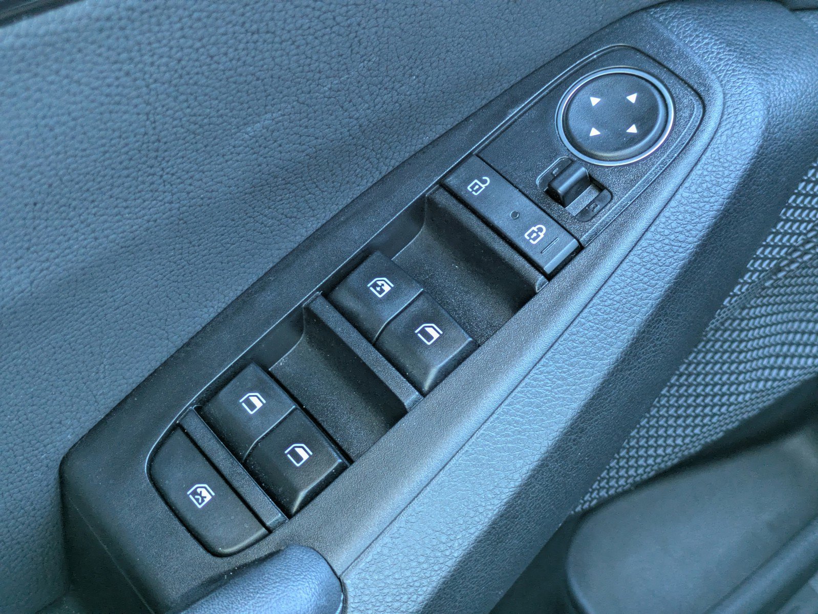 Certified 2023 Kia Seltos EX AWD/4WD image 18