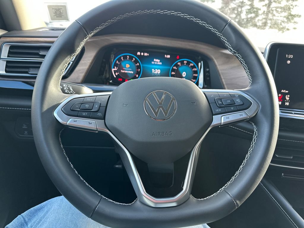 New 2026 Volkswagen Atlas SE image 7