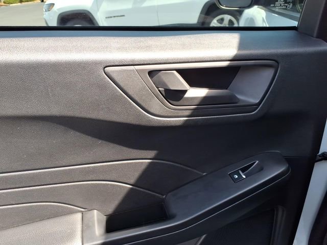 Used 2025 Ford Escape Active FWD image 6