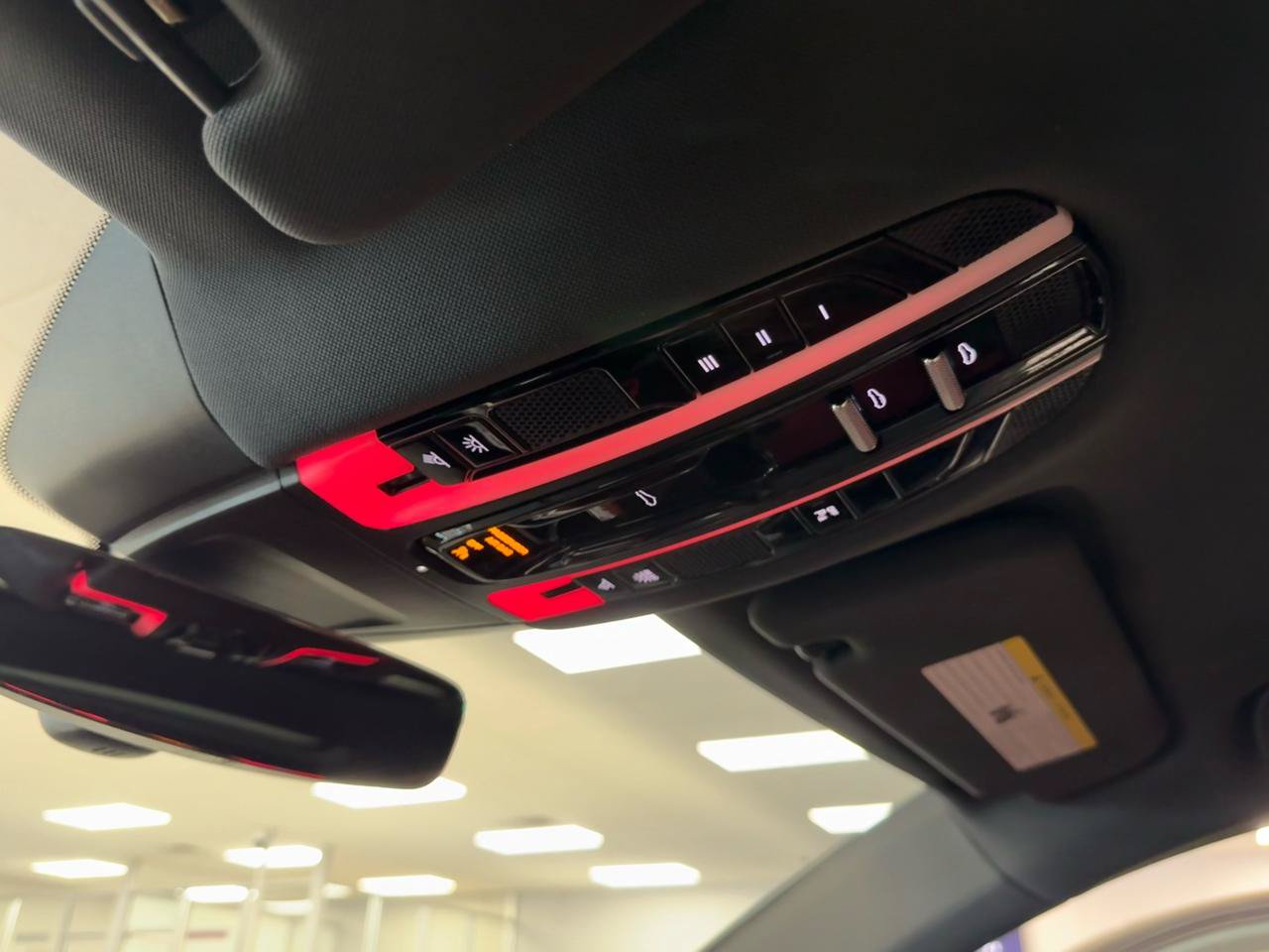 Used 2018 Porsche Panamera 4S w/ Premium Package Plus AWD/4WD image 30