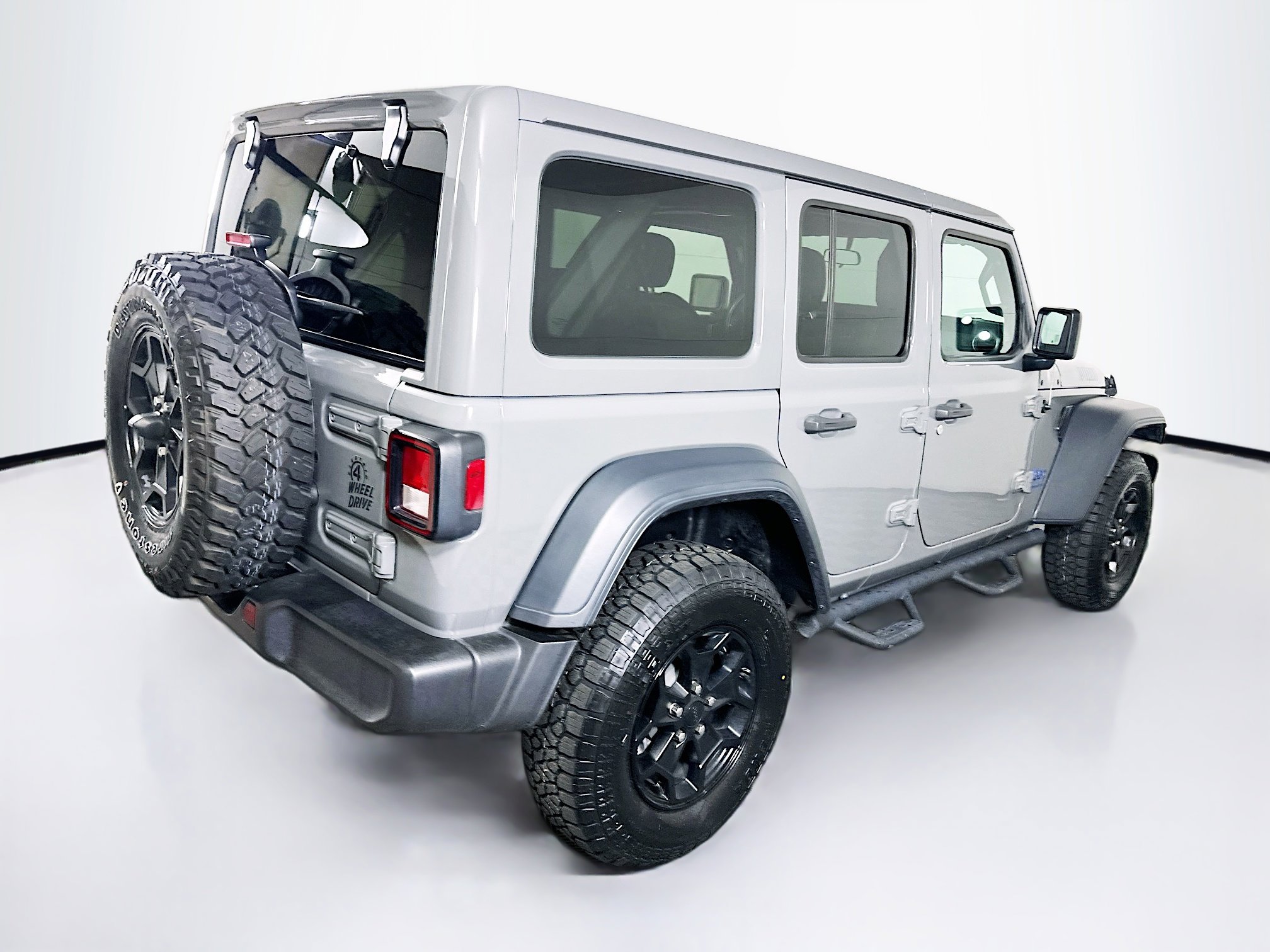 Used 2023 Jeep Wrangler Unlimited image 9