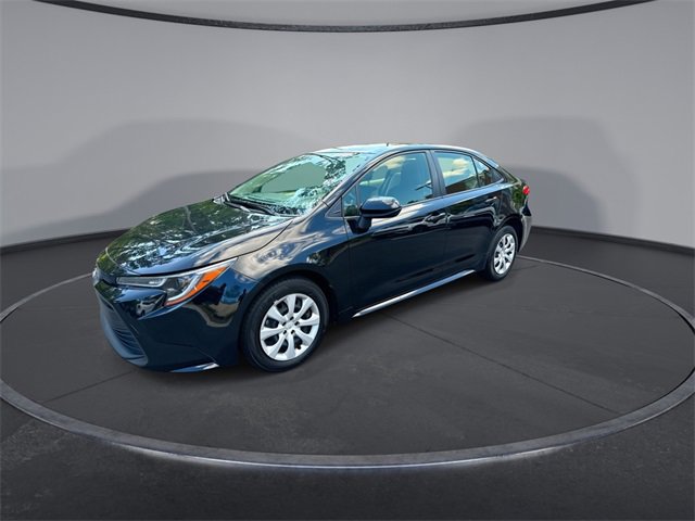 Used 2023 Toyota Corolla LE image 4