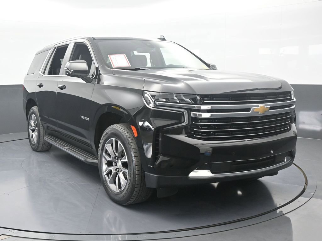 Used 2022 Chevrolet Tahoe LT w/ Luxury Package image 9