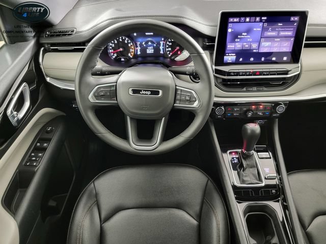 Used 2024 Jeep Compass Limited AWD/4WD image 27
