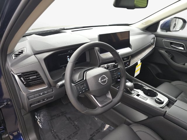 New 2026 Nissan Rogue Platinum w/ Platinum Premium Package AWD/4WD image 16