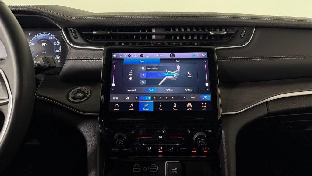 Used 2023 Jeep Grand Cherokee L Limited w/ Black Appearance Package AWD/4WD image 22