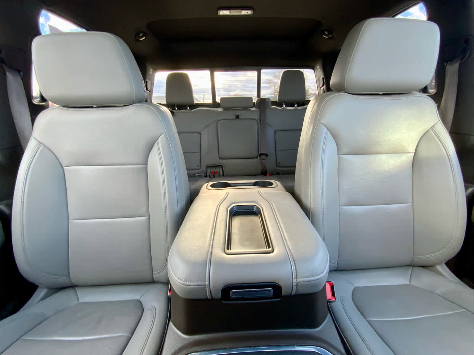 Used 2024 Chevrolet Silverado 2500 High Country image 28