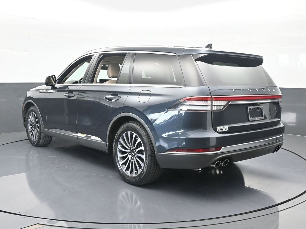 Used 2022 Lincoln Aviator Reserve w/ Elements Package Plus image 4