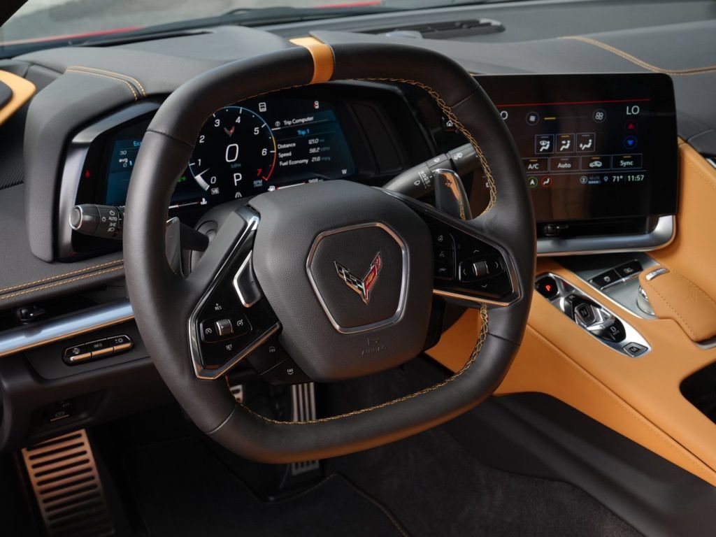 Used 2023 Chevrolet Corvette Stingray Preferred Cpe w/ Z51 Performance Package RWD image 32