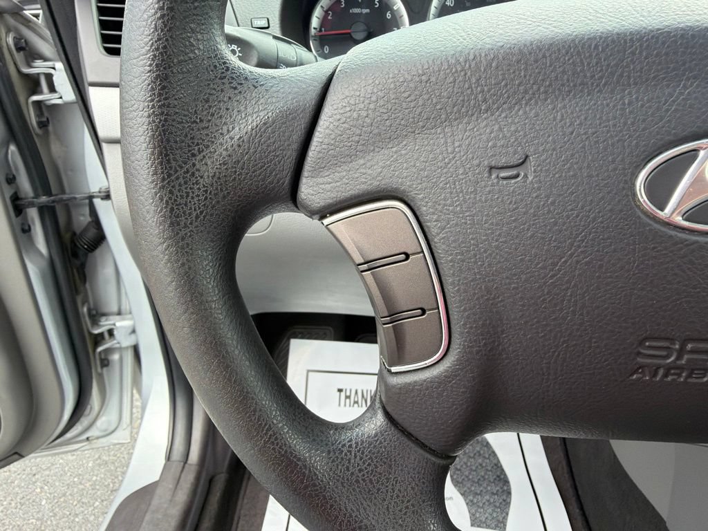Used 2010 Hyundai Sonata GLS FWD image 25