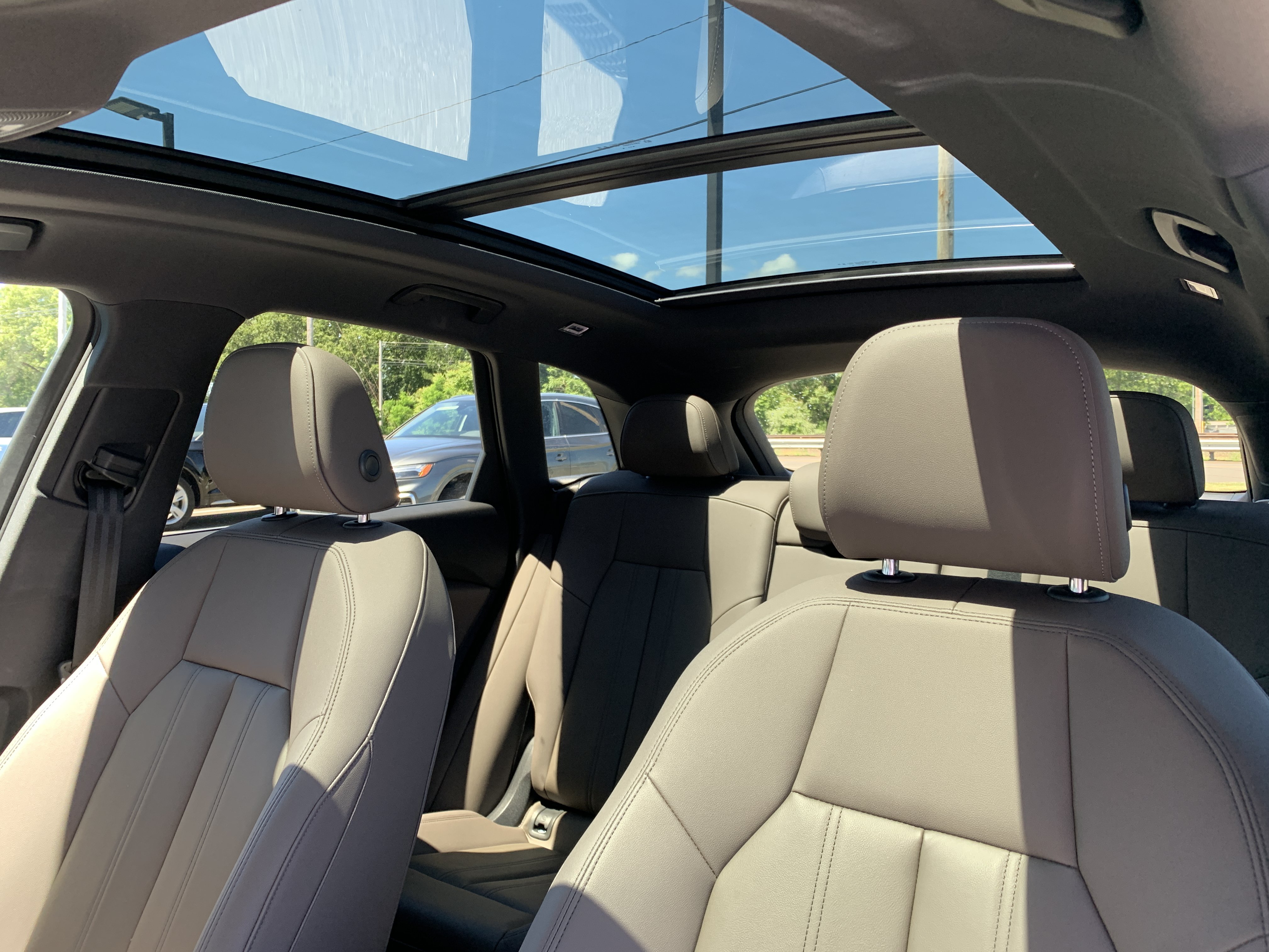 Certified 2025 Audi Q5 Premium w/ Premium Plus AWD/4WD image 12