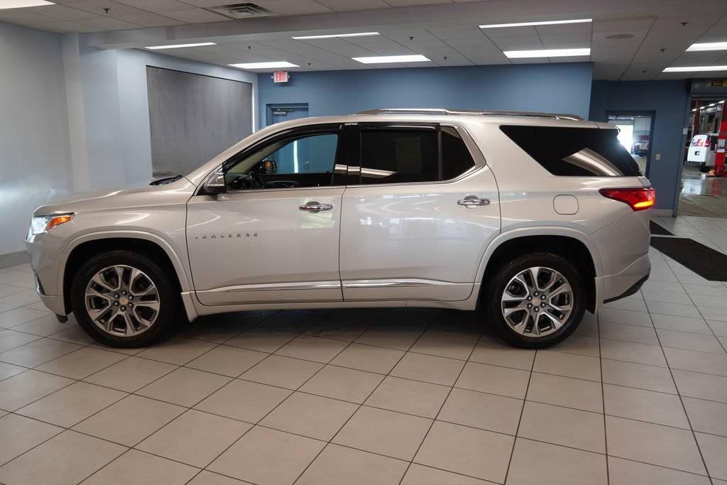 Used 2021 Chevrolet Traverse Premier AWD/4WD image 10