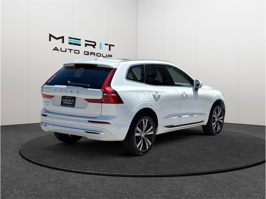 Used 2023 Volvo XC60 T8 Plus w/ Climate Package AWD/4WD image 9