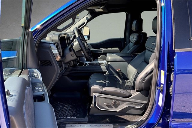 New 2026 Ford F250 Platinum w/ FX4 Off-Road Package image 9