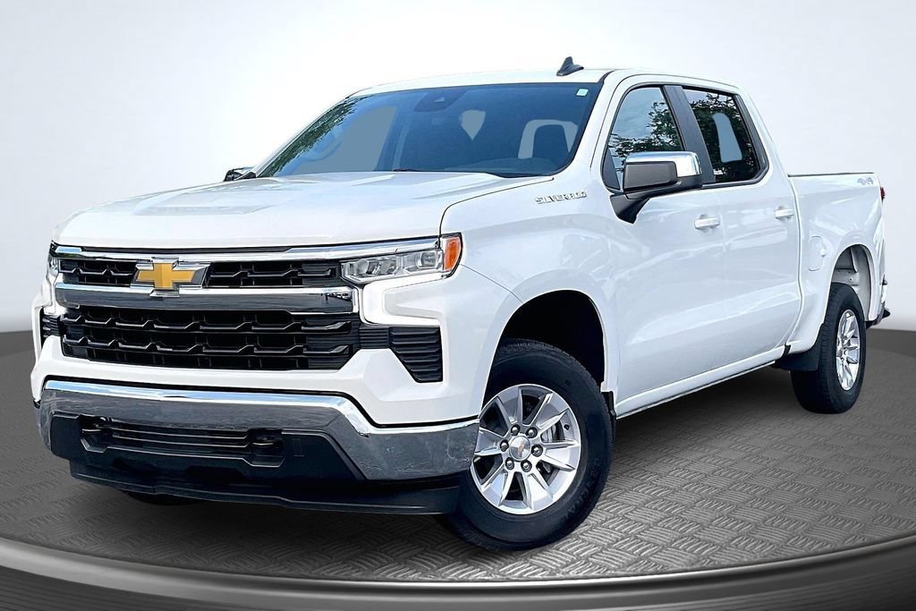 Used 2026 Chevrolet Silverado 1500 LT AWD/4WD image 3