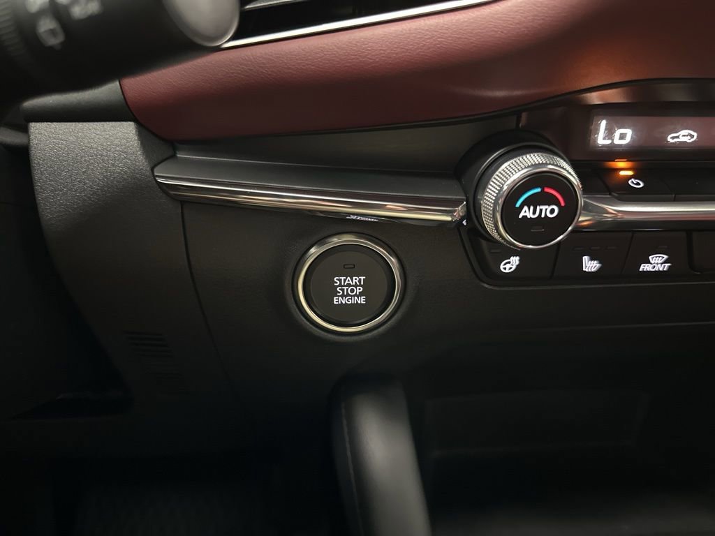 Certified 2023 MAZDA MAZDA3 Hatchback w/Premium Plus Pkg image 28