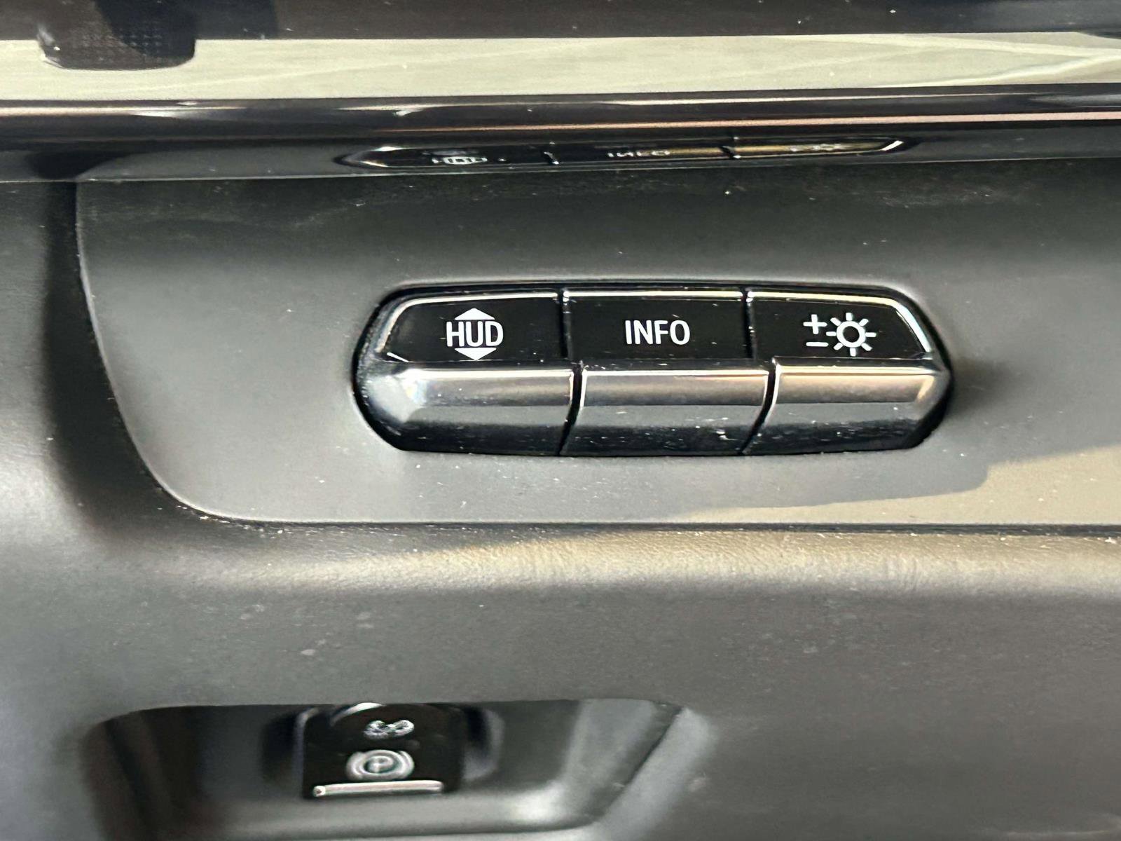 Used 2024 Chevrolet Corvette E-Ray w/ Stealth Interior Trim Package AWD/4WD image 17