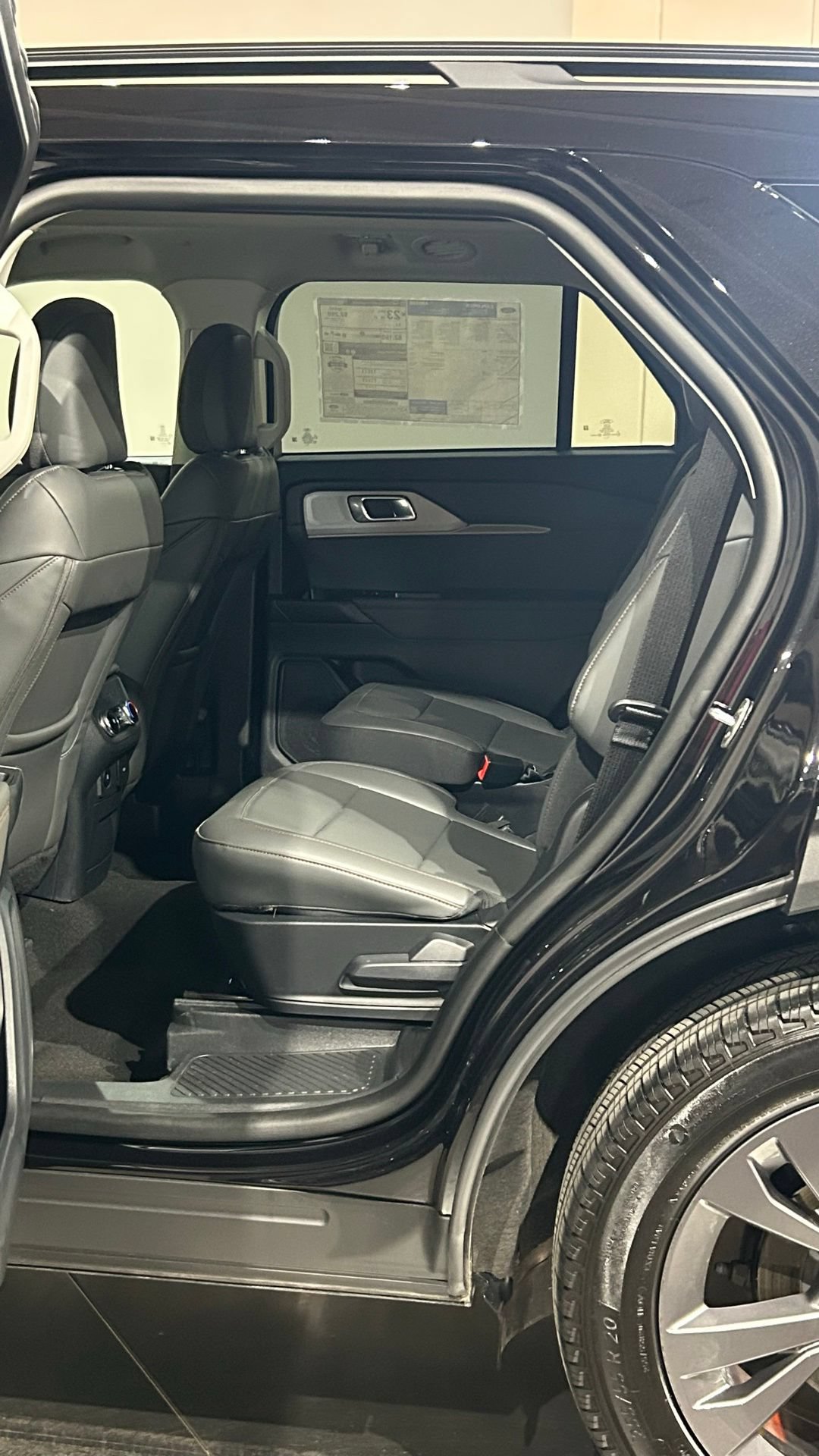 New 2026 Ford Explorer Active w/ Active Comfort Package AWD/4WD image 52