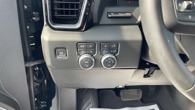 Used 2025 GMC Sierra 2500 Denali w/ Denali Reserve Package image 20