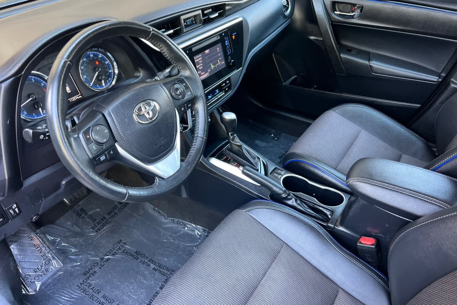 Certified 2018 Toyota Corolla SE w/ Carpet Mat Package (TMS) FWD image 11