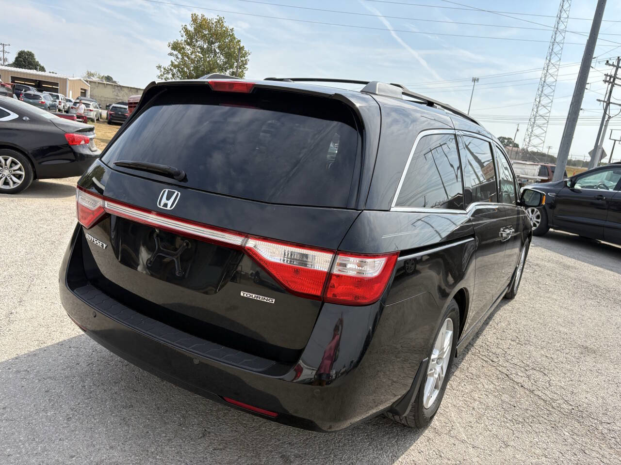 Used 2012 Honda Odyssey Touring Elite image 9