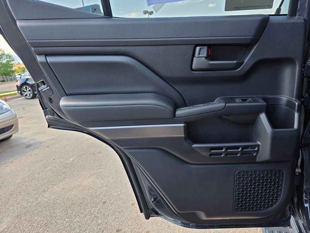 Used 2025 Toyota 4Runner TRD Off-Road image 26