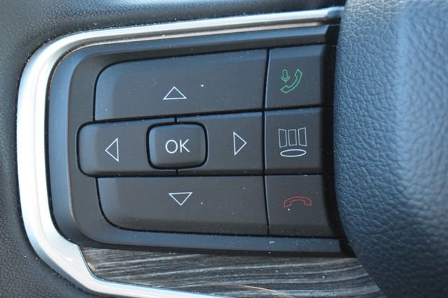 Used 2022 Jeep Wagoneer Series III AWD/4WD image 25