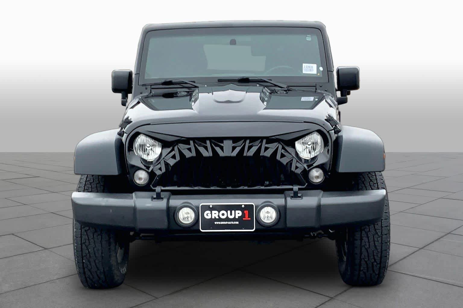 Used 2018 Jeep Wrangler Sport AWD/4WD image 4