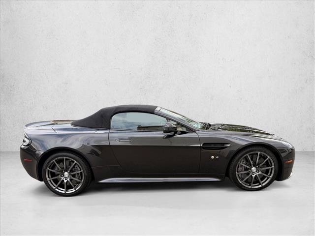 Used 2017 Aston Martin V12 Vantage S RWD image 16