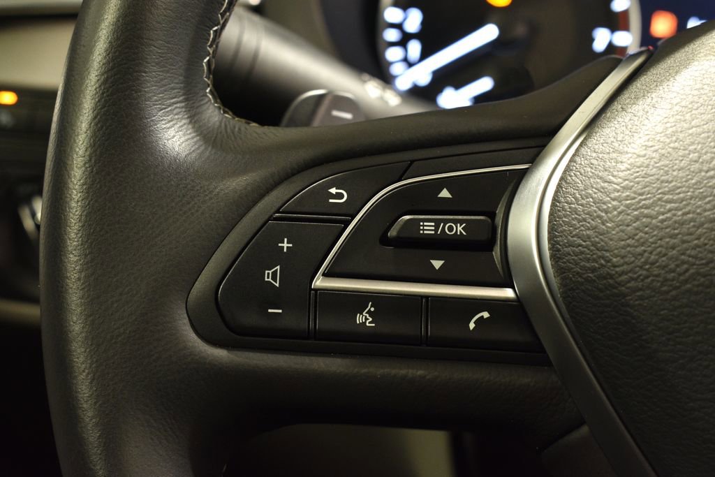 Certified 2025 INFINITI QX50 Luxe image 21