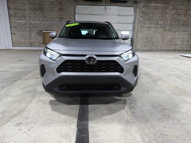 Used 2024 Toyota RAV4 XLE image 2
