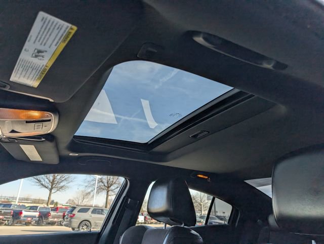 Used 2017 Dodge Charger R/T Scat Pack w/ Technology Group image 3