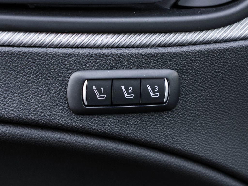 Used 2024 Alfa Romeo Stelvio Veloce image 24