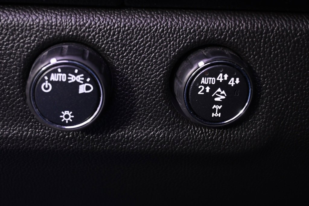 Used 2017 Chevrolet Colorado ZR2 image 25