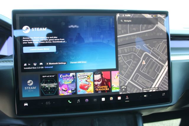 Used 2023 Tesla Model X Plaid image 26